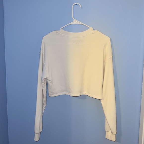 Forever 21 Long Sleeve Crop Top - Picture 2 of 3